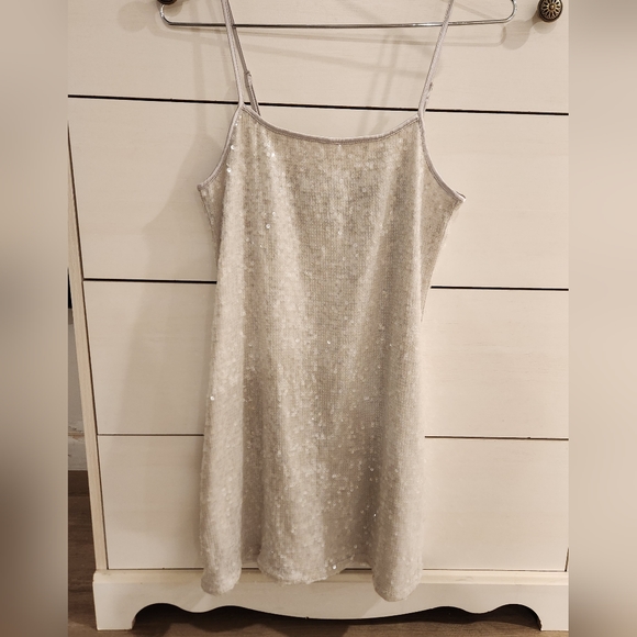 H&M Sequined Mini Dress, size small, nwot - Picture 8 of 9